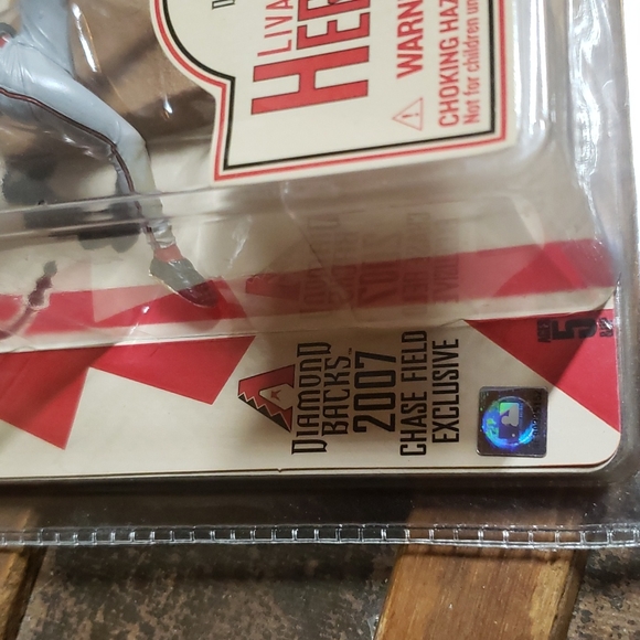 Arizona Diamondbacks Livan Hernandez Figurine 💥 - Picture 3 of 3